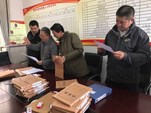 赵学锋调研金源乡脱贫 (1)